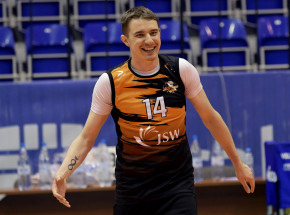 Liga Mistrzów CEV: jastrzębianie wlatują prosto do ćwierćfinału po pewnej wygranej z Knack Roeselare