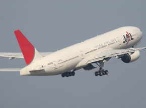 Katastrofa Air India B787-8 w Ahmedabad. Raport: co spowodowało wypadek?