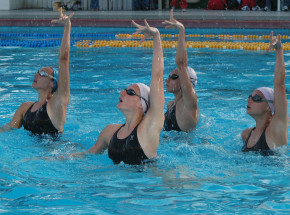 Pływanie artystyczne: historyczna decyzja - mężczyźni dopuszczeni do startu w igrzyskach