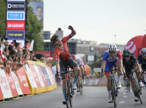 Tour de Pologne: zwycięstwo Bauhausa w cieniu kraksy
