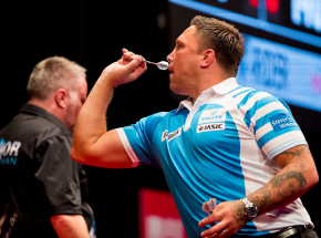 Dart - Gibraltar Darts Trophy: triumf Price'a, solidny występ Ratajskiego