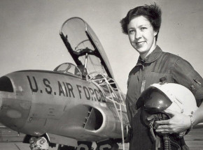 Kim jest Wally Funk? Jeff Bezos zabierze tę 82-letnią kobietę w kosmos na pokładzie rakiety New Shepard