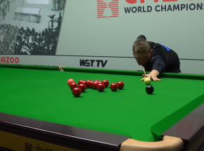Snooker - MŚ: maks Wilsona [VIDEO], porażka Trumpa