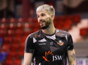 PlusLiga: Beniaminek poległ z mistrzem. Jastrzębie bez problemów wygrywają w Częstochowie