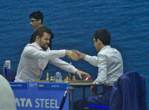Szachy: kiepska gra Polaków, Carlsen w końcu wygrywa na Tata Steel Chess