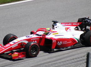 Formuła 2: Lawson wygrywa w pierwszym wyścigu sezonu