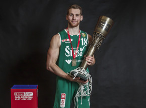 Szymon Tomczak o "dzikiej karcie", ostatnich meczach i swoim kontrakcie [WYWIAD]