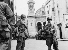 Francja: zapowiedziano ujawnienie tajnych akt dotyczących wojny algierskiej 