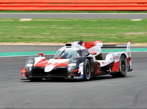 WEC: Toyota #7 zwycięża w „6h of Bahrain”