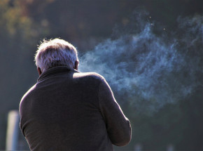 Francja: plan wprowadzenia zakazu jednorazowych e-papierosów