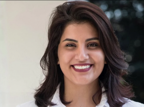 Saudyjska działaczka na rzecz praw kobiet Loujain al-Hathloul zwolniona z więzienia