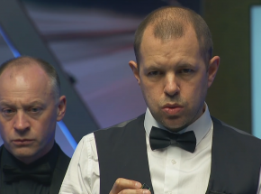 Snooker - Champion of Champions: Hawkins jako drugi w półfinale