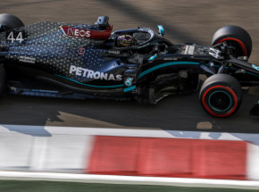 F1: Hamilton najszybszy, ale to Bottas wystartuje z P1