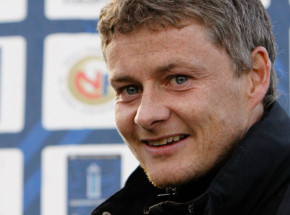 Premier League: United upokorzeni, grad bramek w Burnley i Newcastle