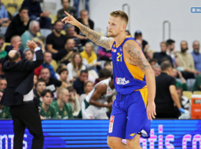 EBL: zwycięstwo i awans Stali