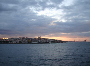 Apel Ukrainy o zamknięcie przez Turcję cieśnin Bosfor i Dardanele dla rosyjskich okrętów