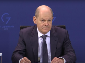 Niemiecki kanclerz wezwał Władimira Putina do zarządzenia zawieszenia broni