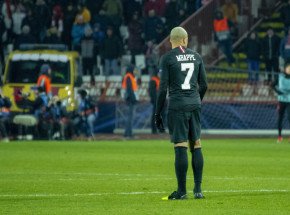 Liga Mistrzów: pewna wiktoria PSG na start fazy grupowej