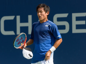 ATP Seul: Nishioka zaskoczył Shapovalova w finale