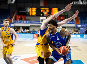 EBL: Twarde Pierniki coraz dalej od utrzymania