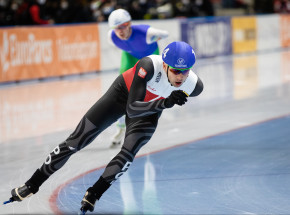 Łyżwiarstwo szybkie - PŚ: trzecie miejsce Bródki w biegu masowym!