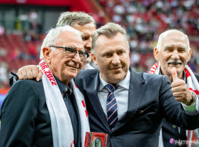 Piłka nożna: Rysa na szkle, czyli problemy PZPN-u [FELIETON]