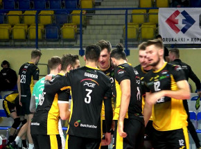 PlusLiga: Skra Bełchatów wygrywa z ZAKSĄ! Będzie trzecie starcie!