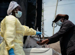 Ponad 100 ofiar Eboli w DR Konga. WHO alarmuje, USA wprowadzają ograniczenia