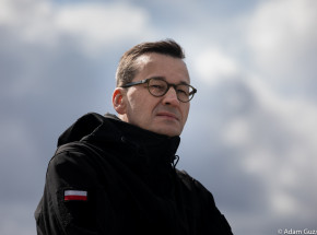 Premier: Polska przekazała Ukrainie pomoc wojskową o wartości ok. 7 miliardów zł