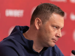 Bundesliga: klub Krzysztofa Piątka z nowym trenerem