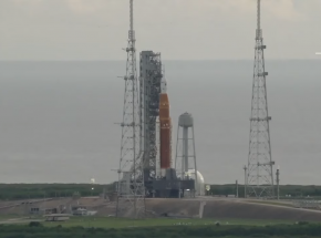 Start misji Artemis I przełożony