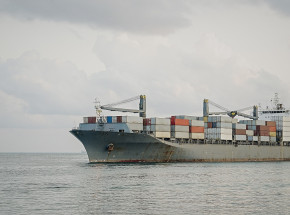 Jemen: rebelianci Huti porwali statek ZEA