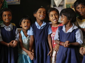 Indie: władze najludniejszego stanu promują politykę dwojga dzieci