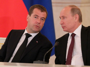 Miedwiediew: „Jeśli broń atomowa trafi w ręce bandytów, świat znajdzie się na skraju zniszczenia”