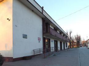 Instytut Dizajnu w Kielcach ratuje sędziszowską mozaikę