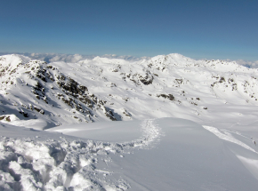 Tyrol: uratowano mężczyznę, który spędził pięć godzin pod lawiną