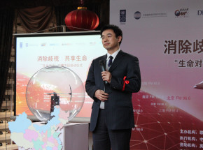 Chiny: epidemiolog ostrzegł obywateli, aby unikali kontaktu z obcokrajowcami w związku z małpią ospą