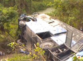 Kuba: autobus wiozący nauczycieli wpadł do wąwozu. Co najmniej 10 ofiar