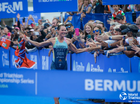 Triathlon - WTCS: Flora Duffy czterokrotną mistrzynią świata!