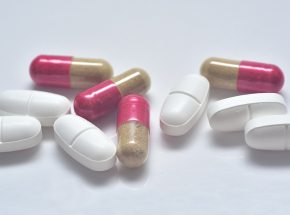 Arabia Saudyjska: przechwycono 4,5 mln tabletek z amfetaminą