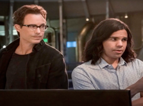 "The Flash": Tom Cavanagh i Carlos Valdes opuszczają obsadę serialu