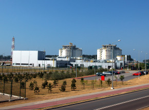 Świnoujście: zakaz przebywania wokół terminalu LNG