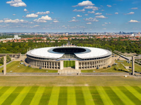 Bundesliga: RB Lipsk depcze po piętach Bayernowi