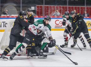 PHL: Tychy wyrównały, Oświęcim w finale