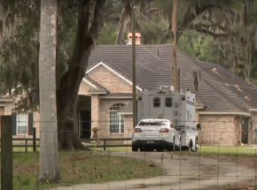 USA: nastolatkowie, którzy uciekli z ośrodka opieki, strzelali do policjantów