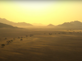 "Earth Moods": serial bez słów