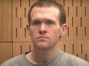 Zamachowiec z Christchurch twierdzi, że zmuszono go do przyznania się do winy 