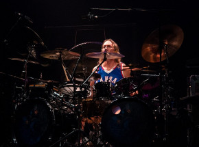 Tool: Danny Carey aresztowany na lotnisku