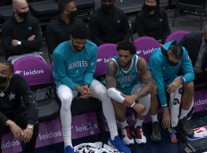 NBA: Cavs pokonują Bucks, Hornets gromią Pacers