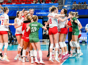 Akademicka Reprezentacja Polski siatkarek z brązowym medalem uniwersjady w Chengdu